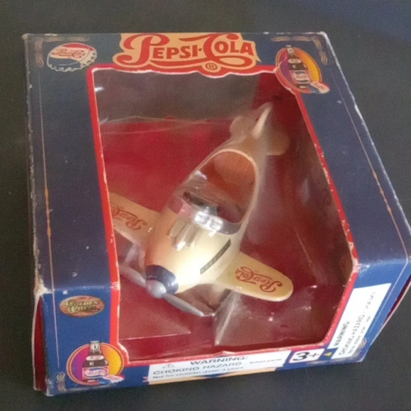 Pepsi plane‎ - Picture 1 of 5